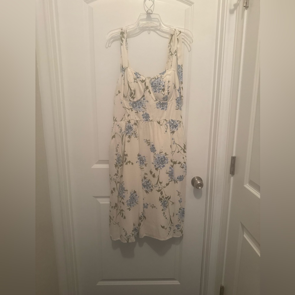 LC Lauren Conrad White and Blue Floral Dress